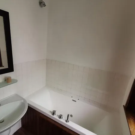 La Manoir De La Salamandre Отель 3*