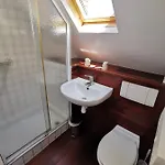 La Manoir De La Salamandre Hotel