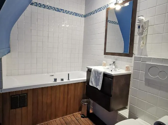 Hotel La Manoir De La Salamandre 3*