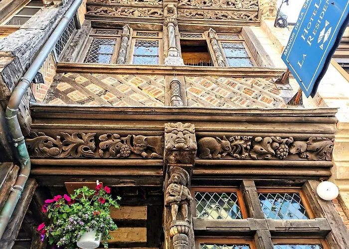 La Manoir De La Salamandre 3*